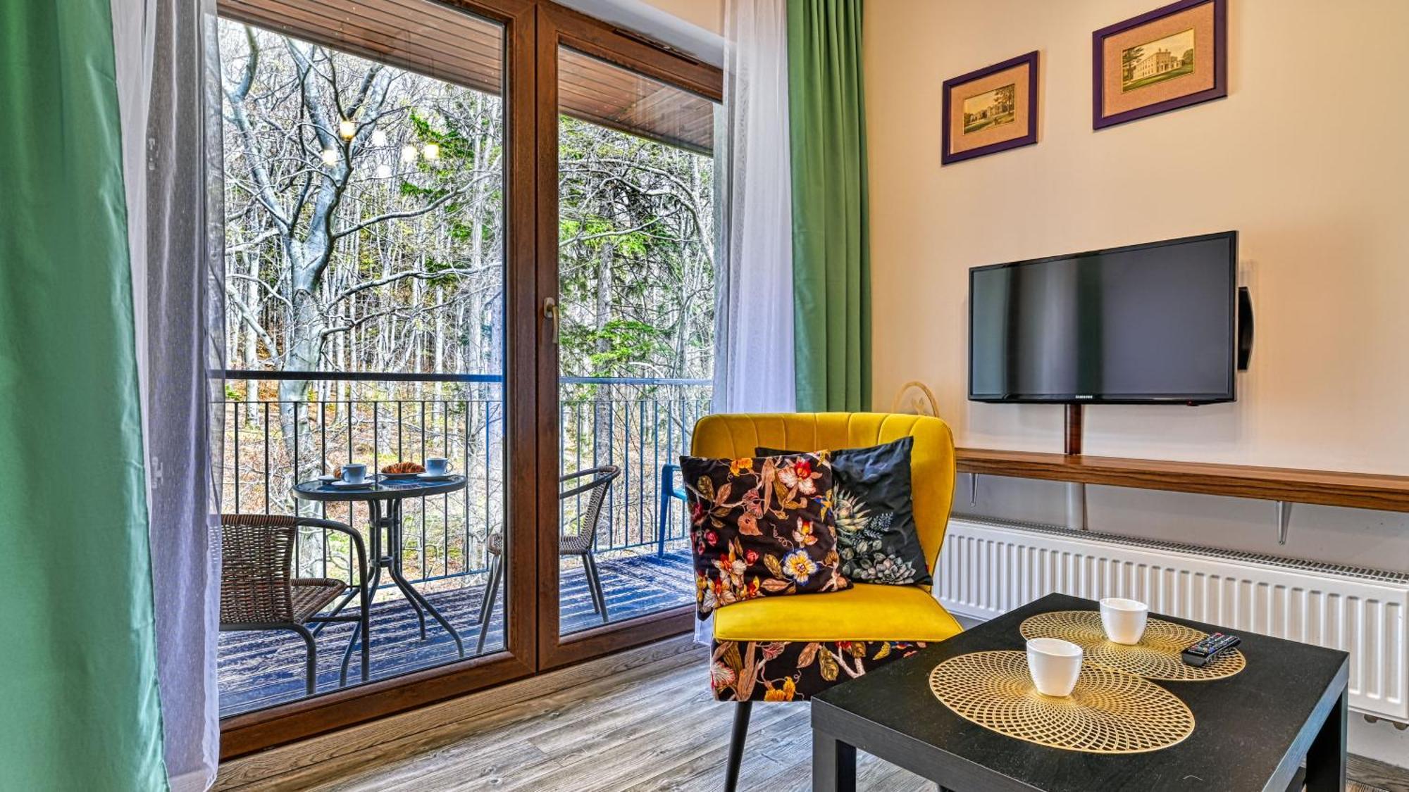 Apartamenty Sun & Snow Resort Sudety シクラルスカ・ポレンバ エクステリア 写真