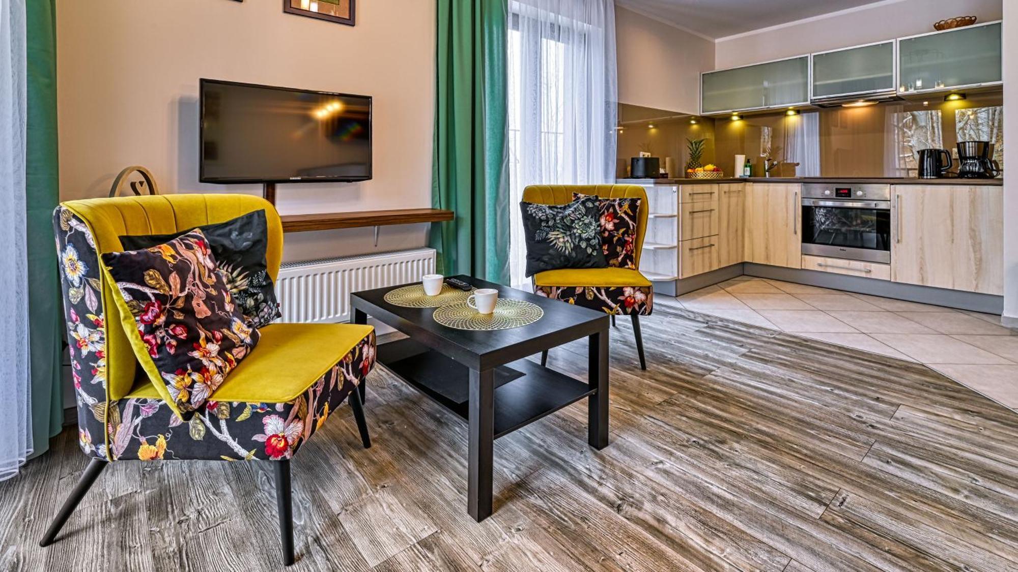 Apartamenty Sun & Snow Resort Sudety シクラルスカ・ポレンバ エクステリア 写真