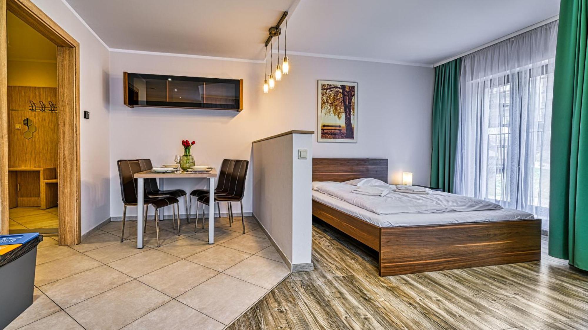 Apartamenty Sun & Snow Resort Sudety シクラルスカ・ポレンバ エクステリア 写真